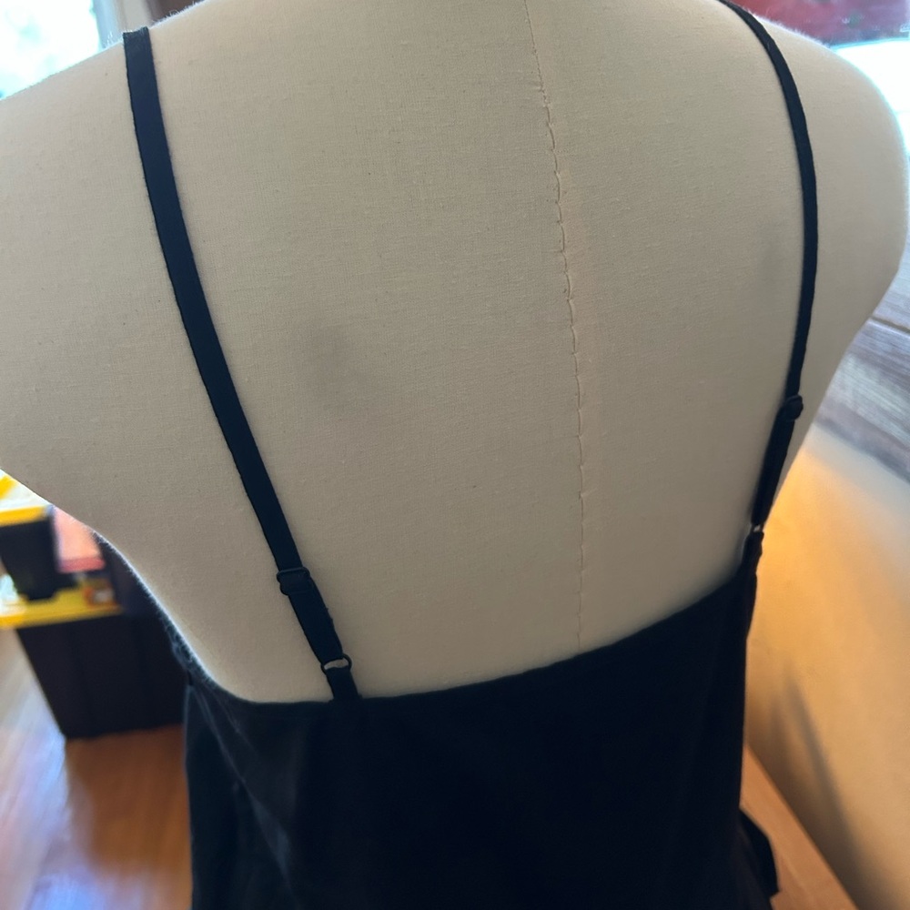 Uniqlo Elegant Black Jumpsuit - Picture 6 of 9